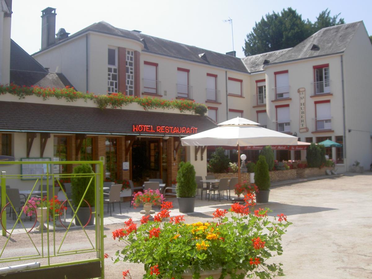 Hôtel Saint-Hubert Cour-Cheverny Exterior foto